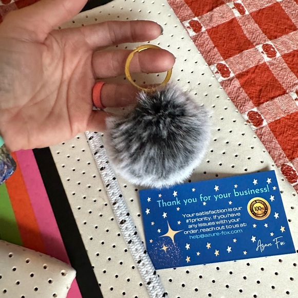 Visit the Azure Beach Bags for Women | Large Neoprene Multipurpose - Picture 4 of 8